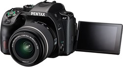 Pentax KF Black + 18-55 WR