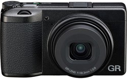 Ricoh GR III HDF