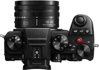 Panasonic LUMIX S5D Black + S 18-40mm f/4.5-6.3-2