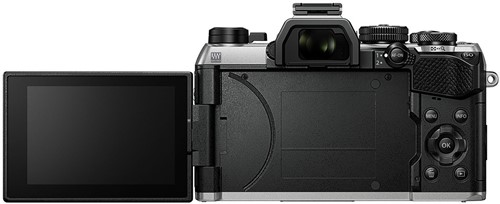 OM SYSTEM OM-5MII + 12-45 f/4.0 Prokit Silver -3
