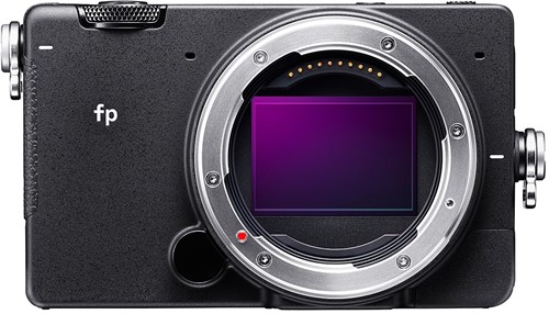 Sigma FP + 45mm F2.8 DG DN