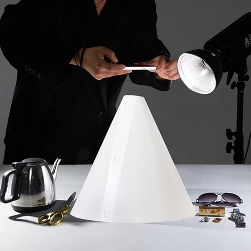 V-flat The Light Cone X Karl Taylor voor telefoon