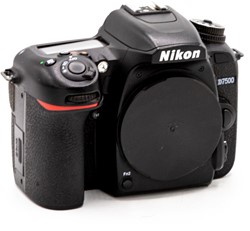 Nikon D7500 (clicks 24.600) (occ_6383)