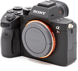 Sony A7R III (25.095 clicks) (occ_6609)