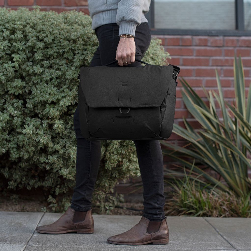 Everyday messenger 13 outlet