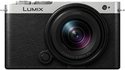 Panasonic LUMIX S9 Black / Silver + S 18-40mm f/4.5-6.3 