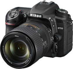 Nikon D7500 + AF-S DX NIKKOR 18-300 VR
