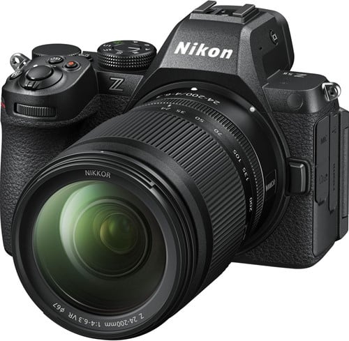 Nikon Z5II Kit w/ 24-200mm 