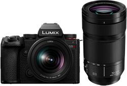 Panasonic Lumix S5II + 20-60mm f/3.5-5.6 + LUMIX S 70-300mm F4.5-5.6 MACRO O.I.S.