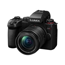 Panasonic DC-G9 II + LUMIX G 12-60mm f/3.5-5.6