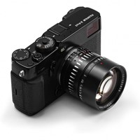 TTArtisan 50mm f/0.95 Fujifilm X-Mount | APS-C Black/Silver-3