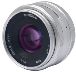 McoPlus MCO35mm F/1.6 Fujifilm Zilver