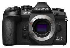 Olympus OM-D E M1 III